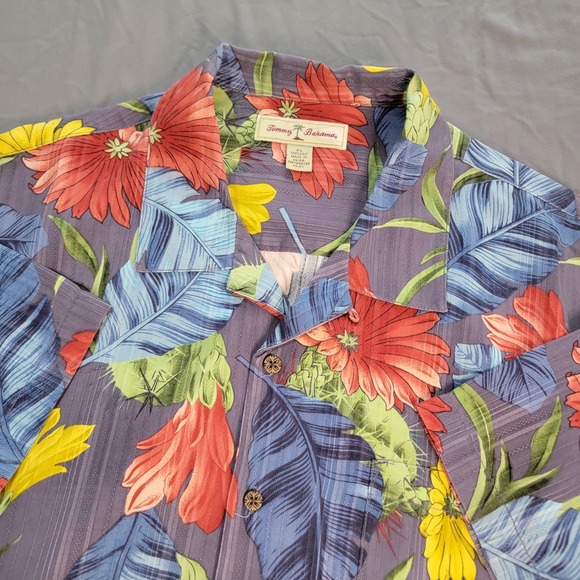 Tommy Bahama Other - Tommy Bahama Hawaiian Camp Shirt Men's XL Tropical Floral Vibrant Colorful SS
